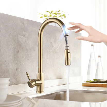 Robinet Cuisine Intelligent - AquaTouch™ - Or - JOELLE ENFIN LIBRE.