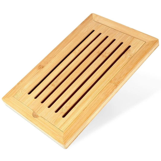 Planche à découper le pain en bois  avec sa grille qui s'enlève 